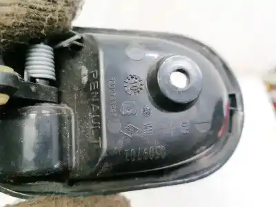 Second-hand car spare part interior right front handle for dacia sandero 1.5 dci diesel cat oem iam references 8200733847  0509701