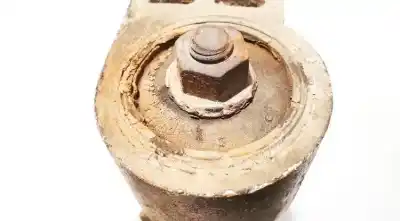 Pezzo di ricambio per auto di seconda mano braccio sospensione inferiore anteriore destro per chevrolet captiva 2.0 d 4wd riferimenti oem iam   