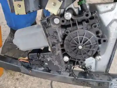 Автозапчасти б/у мотор переднего левого стекла за audi a4 avant (b5) 1.8 ссылки oem iam   