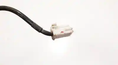 Peça sobressalente para automóvel em segunda mão sensor abs por hyundai i30 1.6 crdi cat referências oem iam 599102h300  59910-2h300