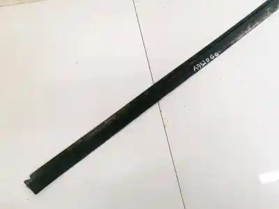 Peça sobressalente para automóvel em segunda mão plásticos por opel omega b 2.0 dti referências oem iam 