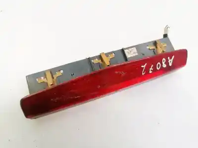Second-hand car spare part central brake light for opel zafira b 1.9 cdti oem iam references 13211587
