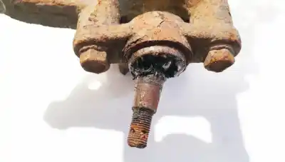 Second-hand car spare part front left knuckle for kia ceed (ed) 1.6 crdi 115 oem iam references   