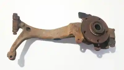 Автозапчасти б/у ПЕРЕДНЯЯ ПРАВАЯ КУЛАЧКА за VOLKSWAGEN PASSAT B5 (3B2)  ссылки OEM IAM 8D0407258S  