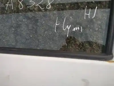 Pezzo di ricambio per auto di seconda mano plastica per hyundai h-1 2.5 crdi riferimenti oem iam   