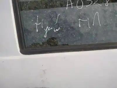 Pezzo di ricambio per auto di seconda mano plastica per hyundai h-1 2.5 crdi riferimenti oem iam   