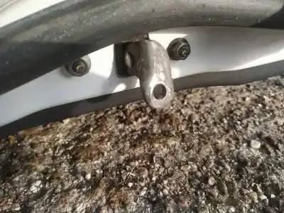 Tweedehands auto-onderdeel scharnier voor hyundai h-1 2.5 crdi oem iam-referenties 