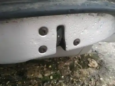 Peça sobressalente para automóvel em segunda mão fechadura da porta dianteira esquerda por kia carnival 2.9 crdi cat referências oem iam 