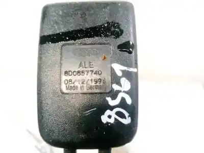 Автозапчастина б/у задній правий гачок для audi a4 avant (b5) 1.9 tdi посилання на oem iam 8d0857740  