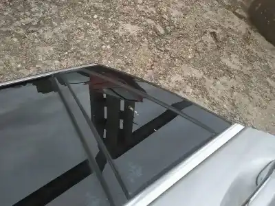 Second-hand car spare part left rear triangle quarter glass for mercedes clase r (w251) 3.0 cdi cat oem iam references 