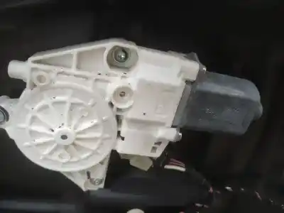 Second-hand car spare part right front window motor for mercedes clase r (w251) 3.0 cdi cat oem iam references 997081102