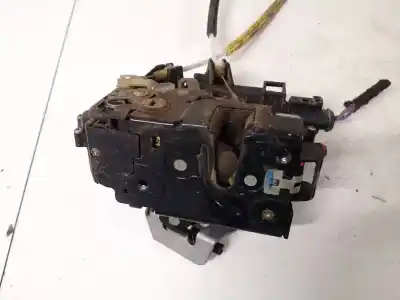 Автозапчасти б/у замок задней левой двери за audi a6, c5 2001.08 - 2005.01 facelift 2.4 125kw 2001.08 - 2005.01 ссылки oem iam 4b0839015c