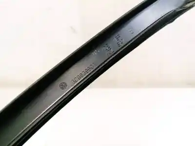 Pezzo di ricambio per auto di seconda mano plastica per volkswagen passat variant (3c5) 1.9 tdi riferimenti oem iam 3c0839901  