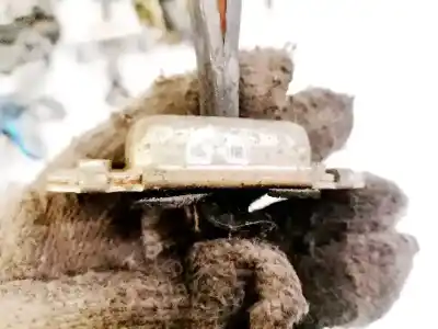 Second-hand car spare part hinge for kia sorento 3.5 v6 ex oem iam references   