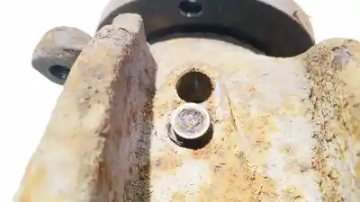 Pezzo di ricambio per auto di seconda mano attacco anteriore destro per citroen c3 i (fc_, fn_) 1.4 hdi riferimenti oem iam   