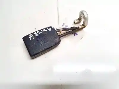 Автозапчасти б/у задний левый ремень безопасности за volkswagen passat variant (3b5) 1.9 tdi ссылки oem iam 3b0857740  