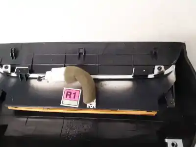 Peça sobressalente para automóvel em segunda mão farolim de travão central por chevrolet aveo 1.4 cat referências oem iam   