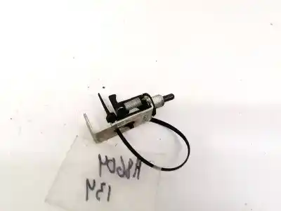 Pezzo di ricambio per auto di seconda mano interruttore per mazda 3 lim. (bl) 1.6 cd diesel cat riferimenti oem iam   