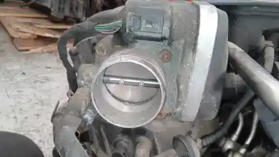 Автозапчастина б/у коробка метелика для VOLKSWAGEN PASSAT B6 VARIANT (3C5) 2.0 FSI Посилання на OEM IAM 06F133062  