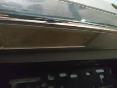 Peça sobressalente para automóvel em segunda mão luz da chapa de matrícula por kia carnival 2.9 crdi cat referências oem iam 