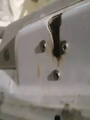 Peça sobressalente para automóvel em segunda mão fechadura do mala por kia carnival 2.9 crdi cat referências oem iam 