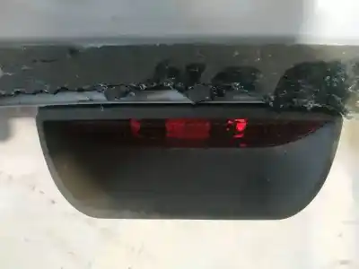 Peça sobressalente para automóvel em segunda mão farolim de travão central por dacia sandero 1.5 dci diesel cat referências oem iam 