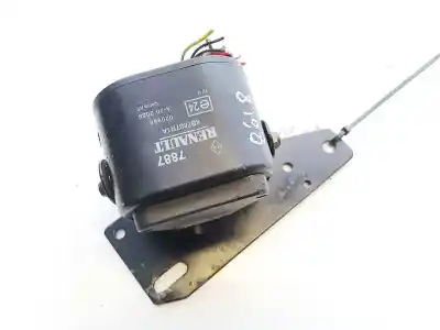 Автозапчастина б/у ріг для renault megane ii (bm0/1_, cm0/1_) 1.5 dci посилання на oem iam 4b7887r1a  7887, 020968