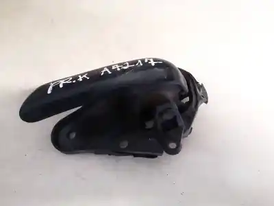 Автозапчастина б/у ліва передня внутрішня ручка для mazda 3 (bk) 1.6 di turbo посилання на oem iam   