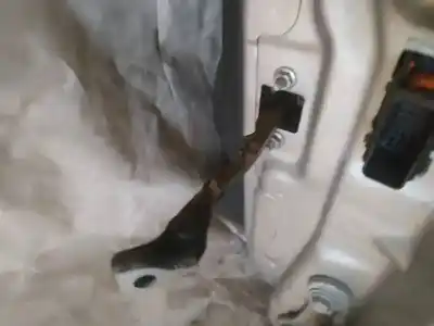 Автозапчастина б/у петля для opel vectra, c 2005.10 - 2008.12 facelift 1.9 cdti 110kw 2004.04 - 2008.12 посилання на oem iam   