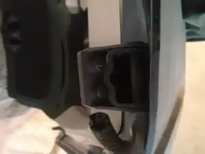 Автозапчасти б/у амортизаторы багажника/двери за subaru legacy berl. b13 (bl) 2.5 se ссылки oem iam 