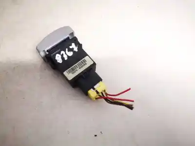 Second-hand car spare part switch for kia carnival 2.9 crdi cat oem iam references 933704d000  