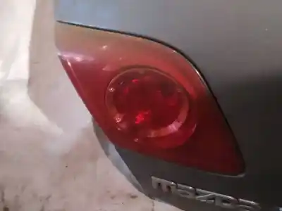 Автозапчасти б/у внутренний левый задний фонарь за mazda 3 (bk) 1.6 di turbo ссылки oem iam 
