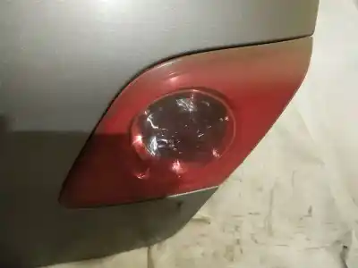 Автозапчасти б/у внутренний правый задний фонарь за mazda 3 (bk) 1.6 di turbo ссылки oem iam 