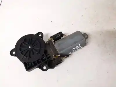 Автозапчастина б/у двигатель переднього правого скла для ford fiesta (cb1) 1.4 tdci cat посилання на oem iam 0130821939  