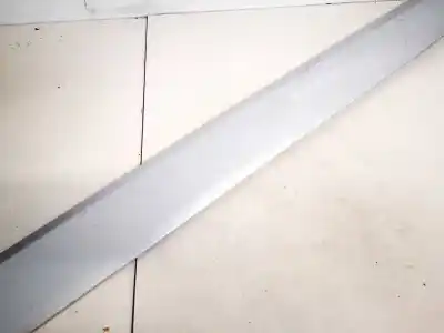 Peça sobressalente para automóvel em segunda mão plásticos por kia carnival 2.9 crdi cat referências oem iam 877214d100