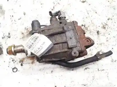 Pièce détachée automobile d'occasion POMPE À INJECTION pour TOYOTA AVENSIS WAGON (T25)  Références OEM IAM 2210027010  