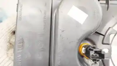 Pezzo di ricambio per auto di seconda mano plastica per renault megane ii (bm0/1_, cm0/1_) 1.6 16v (bm0c. cm0c) riferimenti oem iam 8200183282  