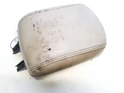 Pezzo di ricambio per auto di seconda mano bracciolo centrale per volvo v50 (545) 2.0 d riferimenti oem iam   