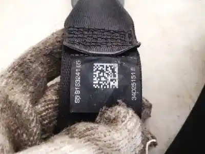 Second-hand car spare part central rear seat belt for bmw 5-series, f07/f10 /f11 2010.03 - 2016.12 2.0 d 135kw 2010.03 --> oem iam references 34025151b   Second-hand car spare part central rear seat belt for bmw 5-series, f07/f10 /f11 2010.03 - 2016.12 2.0 d 135kw 2010.03 --> oem iam references 34025151b
