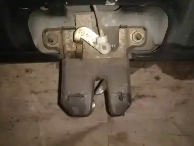 Pezzo di ricambio per auto di seconda mano Baule / Serratura Del Cancello per AUDI A4 AVANT (B5) 1.9 TDI Riferimenti OEM IAM   