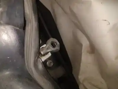 Автозапчастина б/у петля для mazda 5 berl. (cr) 2.0 crtd active+ (105kw) посилання на oem iam   