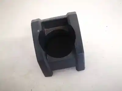 Second-hand car spare part plastics for opel meriva b 1.7 16v cdti oem iam references 93264970