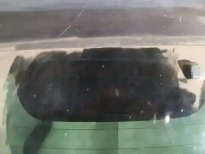 Peça sobressalente para automóvel em segunda mão farolim de travão central por chrysler pt cruiser (pt) 2.2 crd touring referências oem iam 