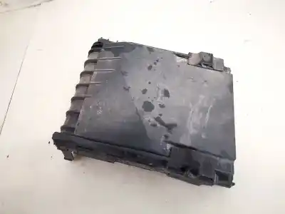 Second-hand car spare part fuse box unit for volkswagen golf v (1k1) 1.6 fsi oem iam references 1k0937132f