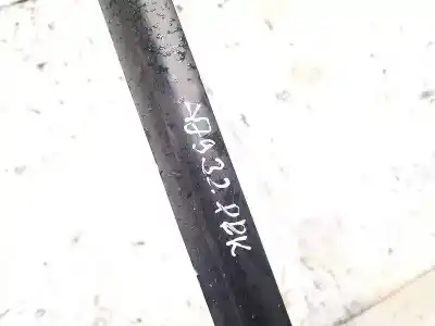 Pezzo di ricambio per auto di seconda mano plastica per opel meriva b 1.7 16v cdti riferimenti oem iam   