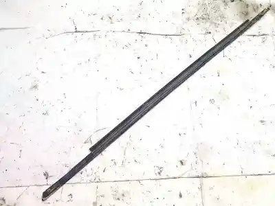 Pezzo di ricambio per auto di seconda mano plastica per opel meriva b 1.7 16v cdti riferimenti oem iam   