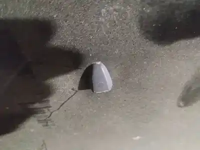 Peça sobressalente para automóvel em segunda mão plásticos por volvo v70 ii (285) 2.5 tdi referências oem iam 