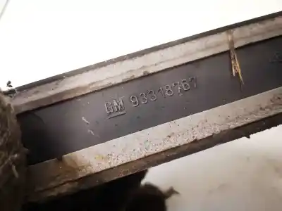 Pezzo di ricambio per auto di seconda mano plastica per opel meriva 1.7 16v cdti cat riferimenti oem iam 93318767  