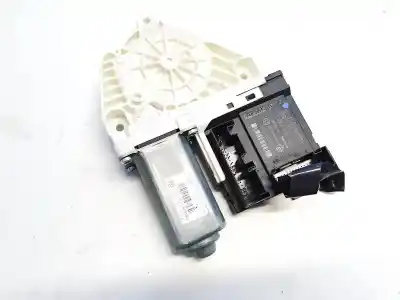 İkinci el araba yedek parçası ÖN SOL CAM MOTORU için VOLKSWAGEN PASSAT B6 (3C2)  OEM IAM referansları 981675113  1K0959702P, 1K0959792L