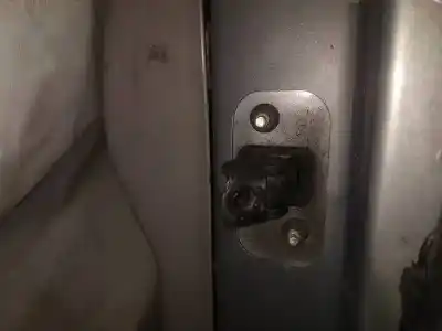 Peça sobressalente para automóvel em segunda mão dobradiça por volvo v50 (545) 2.0 d referências oem iam 